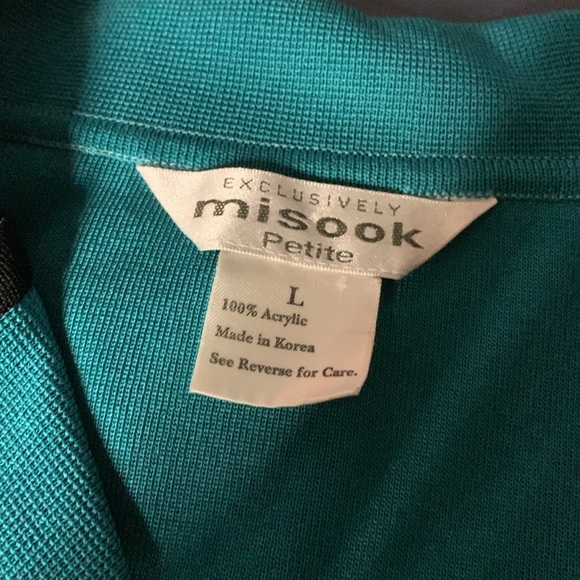 Exclusively Misook Zip Front Teal and Black Sweater - Picture 4 of 4